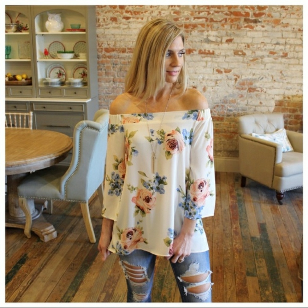 NWT IVORY FLORAL OFF SHOULDER - Picture 4 of 5